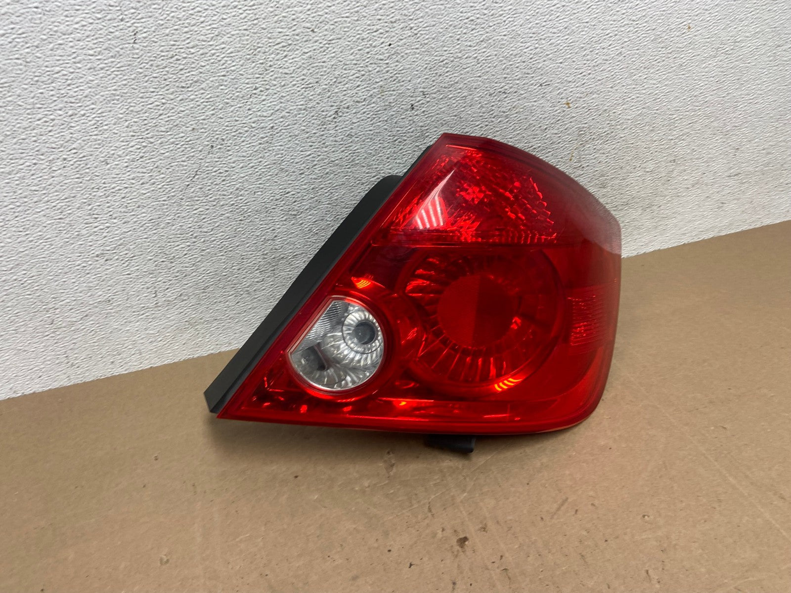 2005 2006 2007 Scion TC Tail Light Right Passenger Rh Side AE5041 LK2