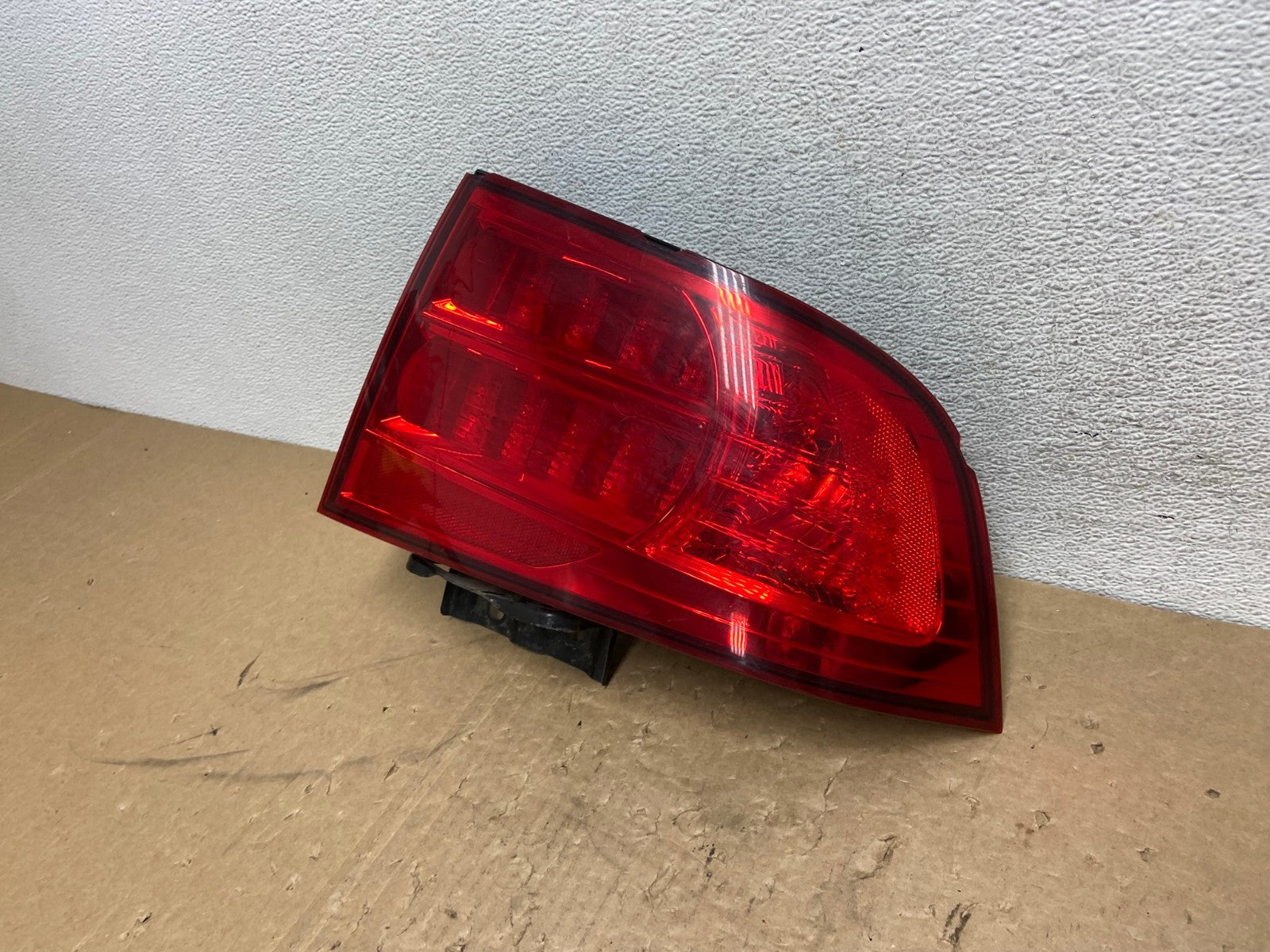 2004 2005 2006 Acura TL Right Passenger Rh Side Tail Light AG1259 LK1