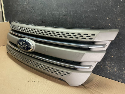 2011 to 2015 Ford Explorer Upper Front Grill Grille Oem Z8388 DG2