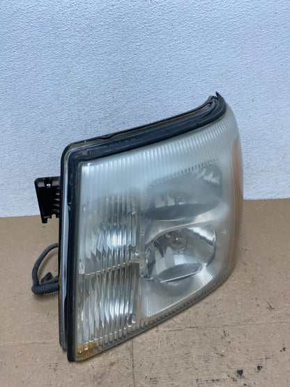 2002 to 2006 Cadillac Escalade Left Driver Lh Xenon HID Headlight AF5014 DW2
