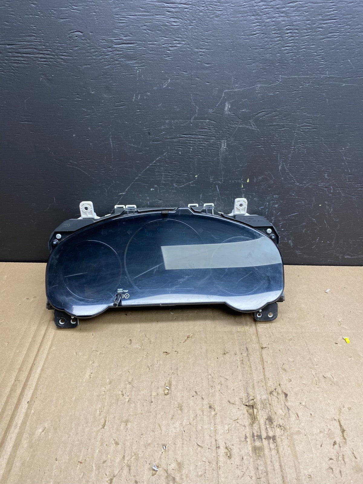 2008 2009 2010 Toyota Sienna Speedometer Cluster Gauge OEM AB9055 DG0