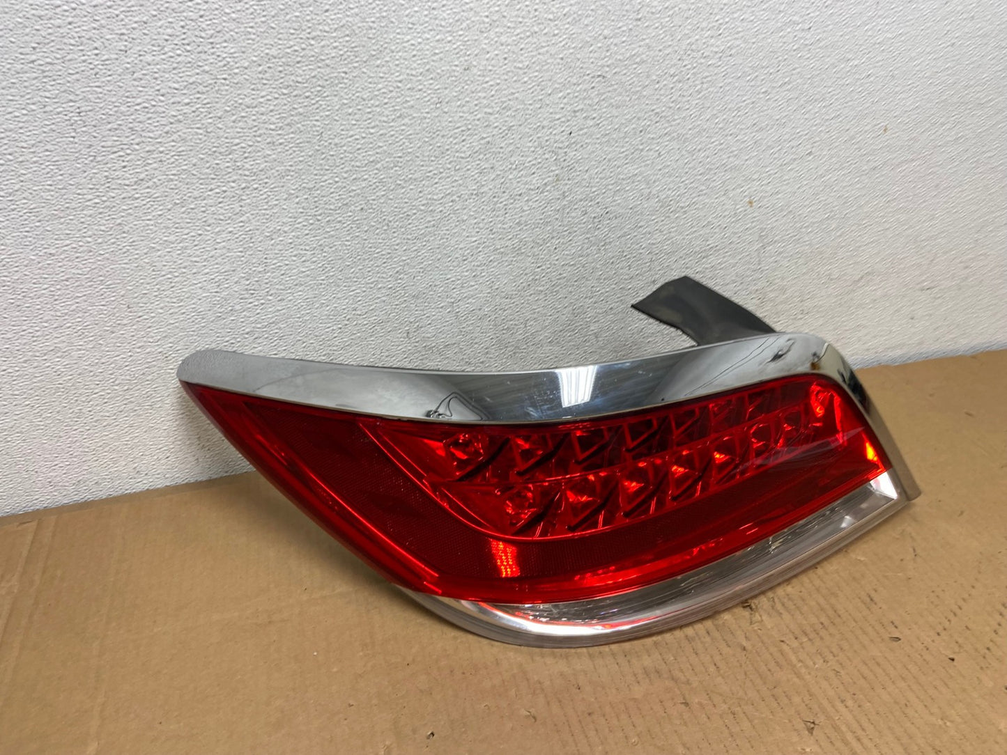 2010 to 2013 Buick Lacrosse Left Driver LH Side Tail Light AD0830 LK2