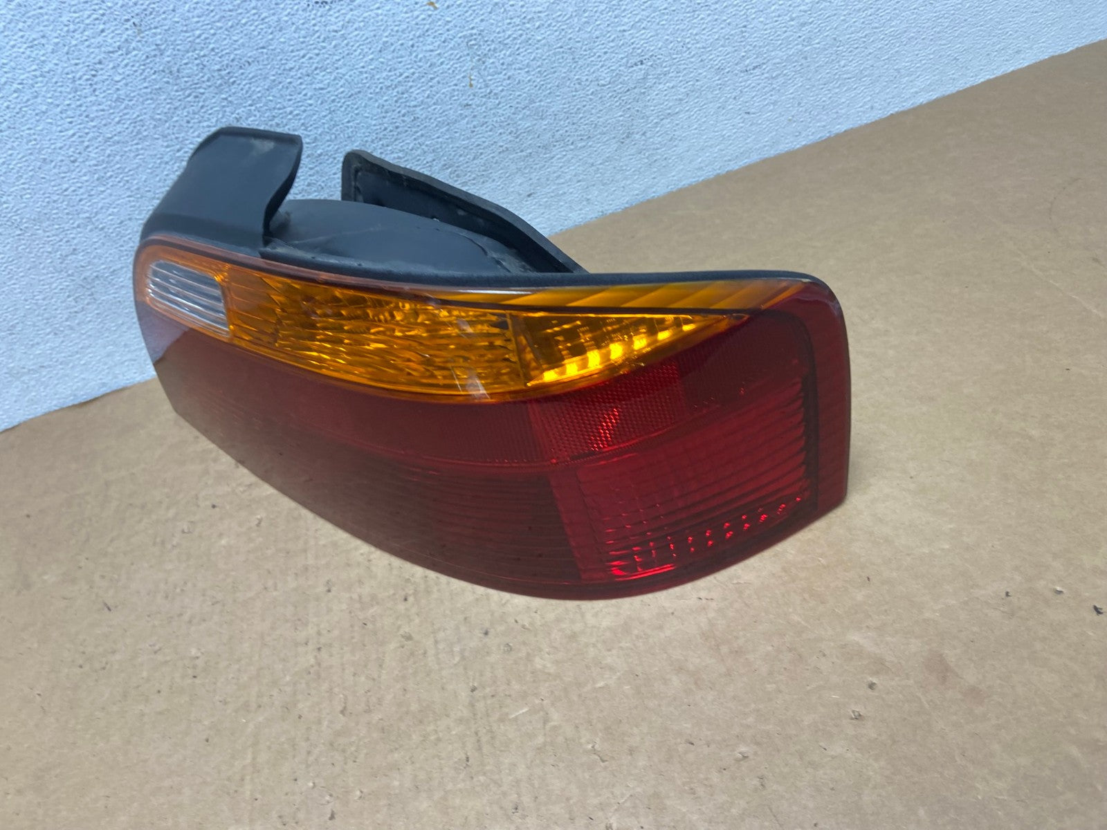 1999 2000 2001 Acura TL Right Passenger Rh Side Tail Light AD4620 LK1