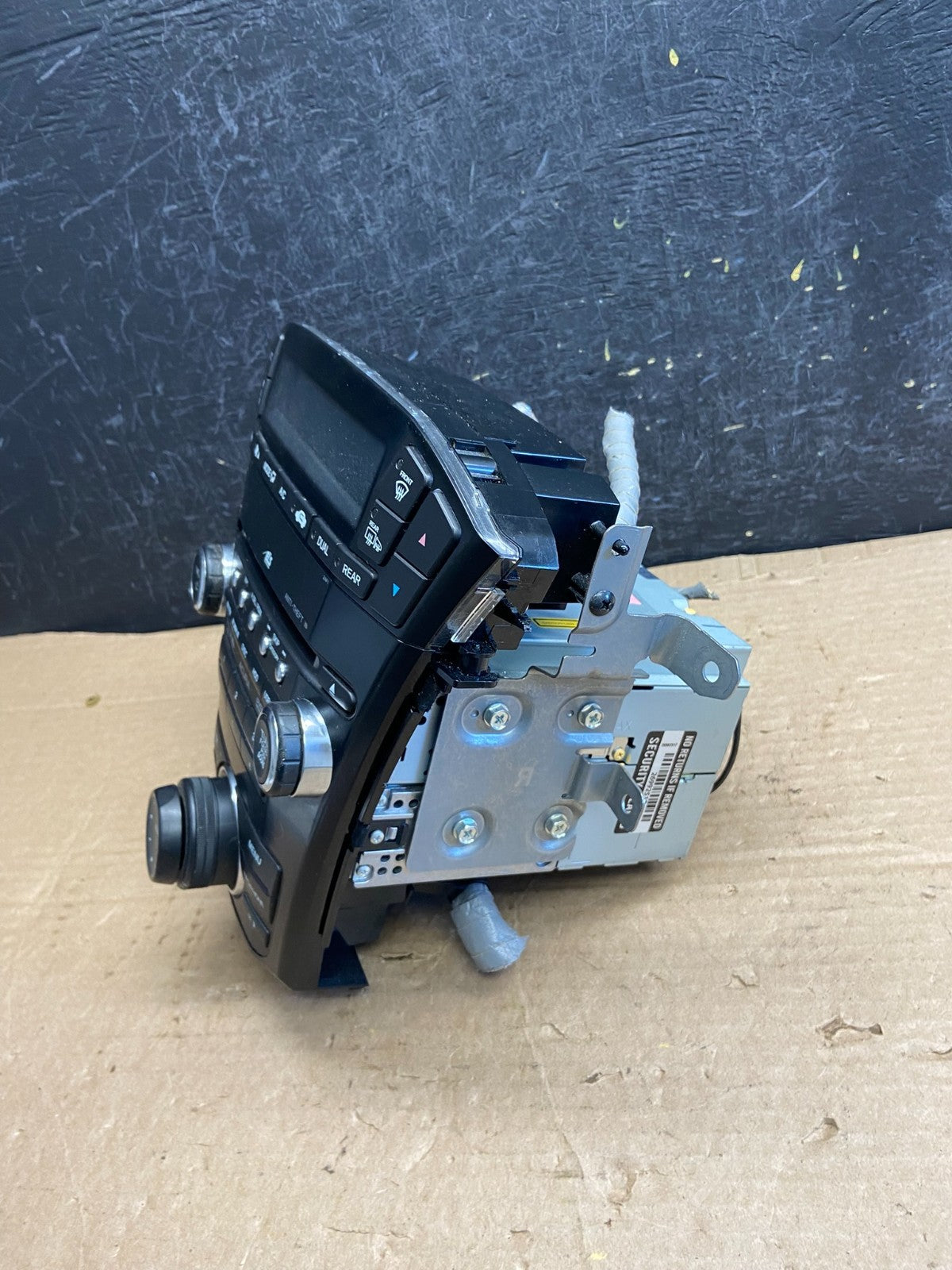 2010 to 2013 Acura Mdx Radio Stereo 6 CD Player Climate Control Pan OE AF2633 DG2