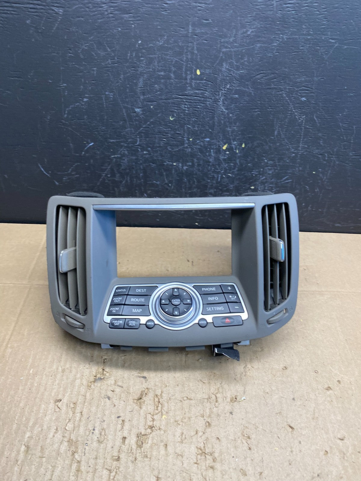 2007 - 2008 Infiniti G35 EX35 Radio Player Screen Panel Bezel AC4763 DG0