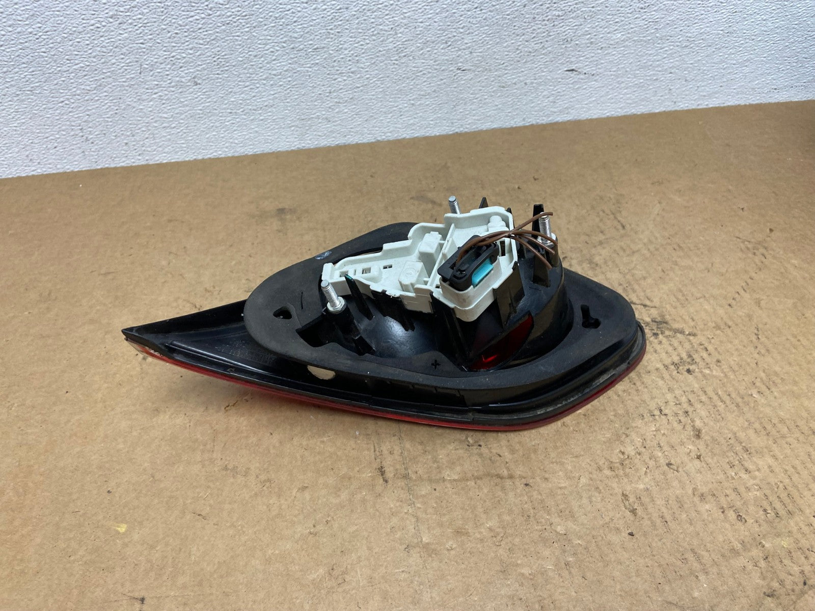 2009-2012 Volkswagen CC Left Driver LH Side Tail Light Inner Trunk AC3055 LK4