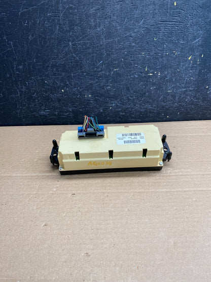 1999 to 2002 Chevrolet Silverado HVAC Heater Climate Control Module AG0038 DG3