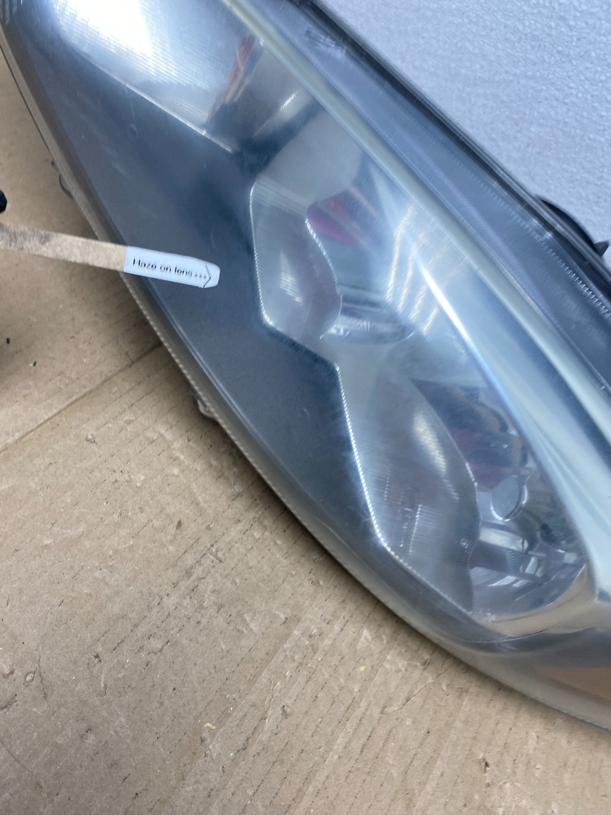 2014 to 2019 Ford Fiesta Left Driver LH Halogen Headlight Oem AB8160 DW4