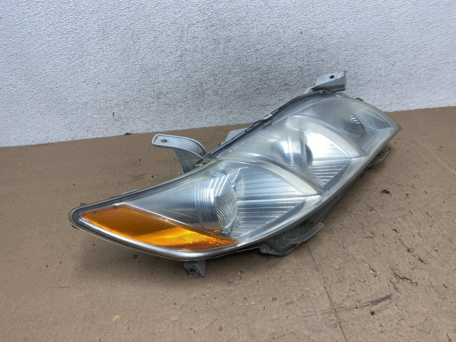 2007 - 2009 Toyota Camry Halogen Right Passenger Headlight AG5544 DW2