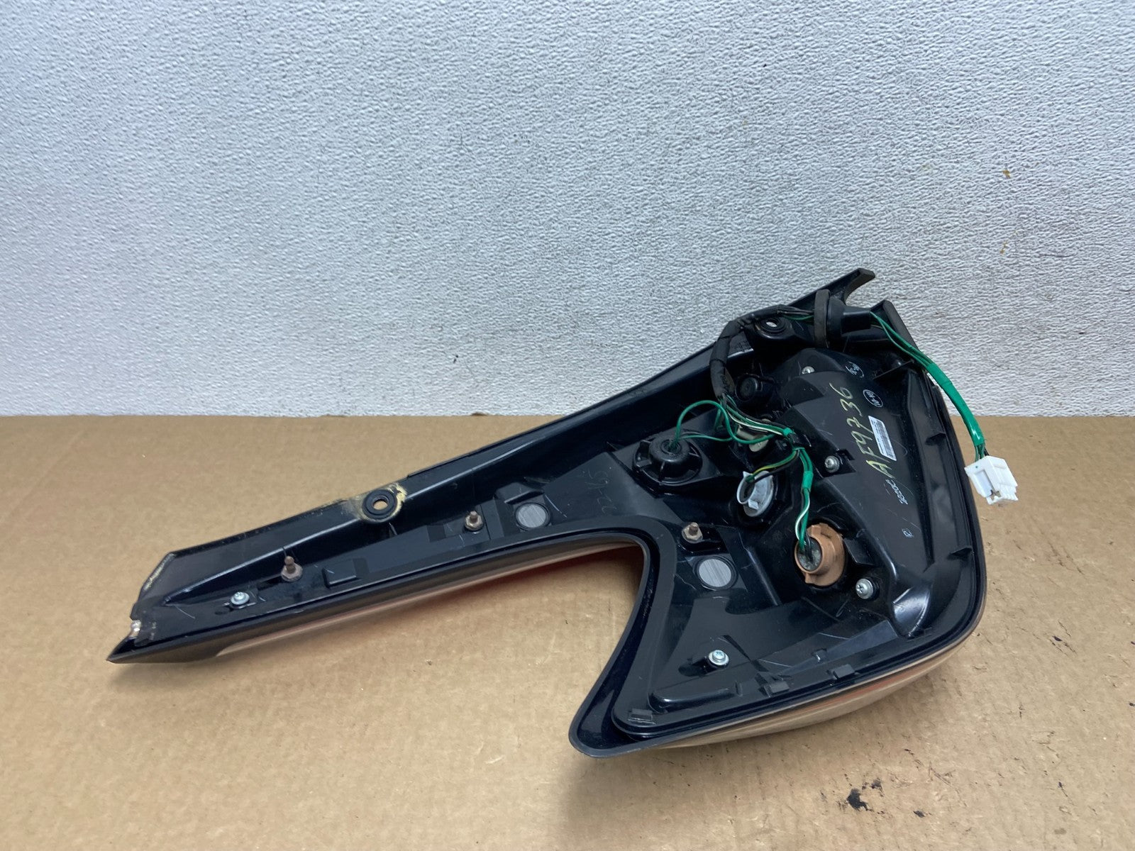 2015 to 2017 Nissan Juke Right Passenger RH Side Tail Light AF9736 DW6