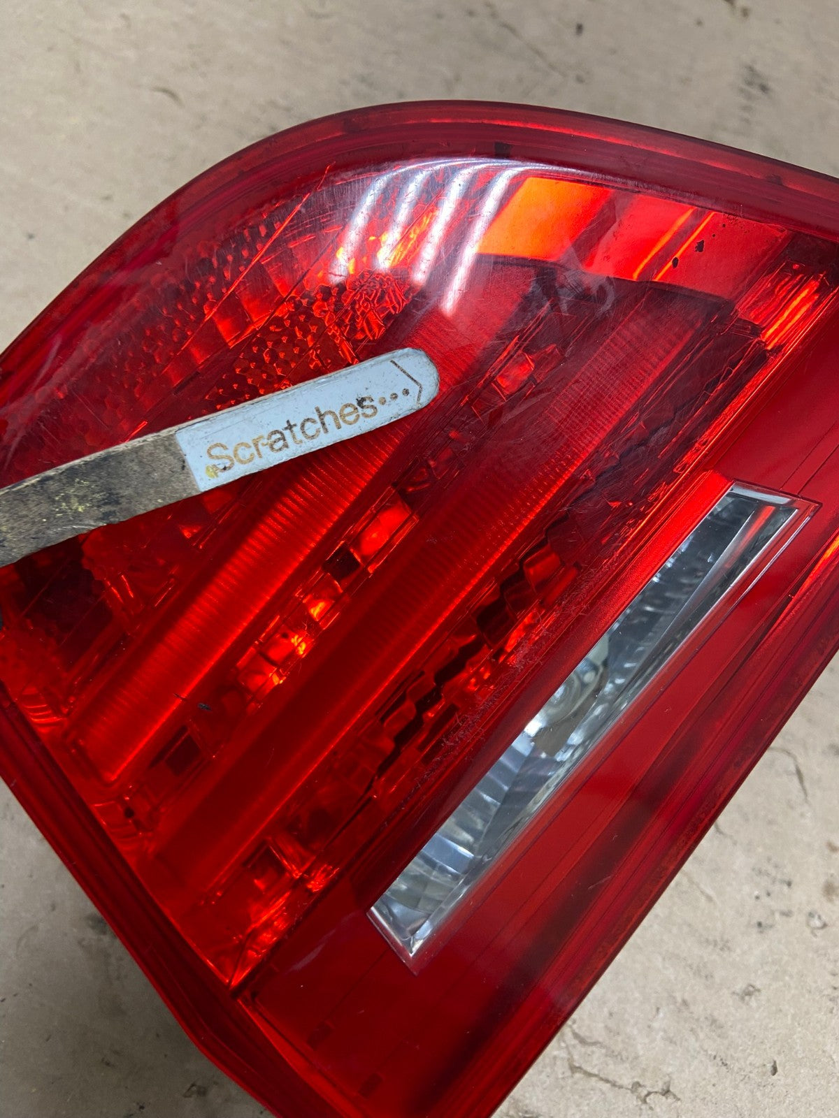 2009 2010 2011 BMW 3 328i 335i E90 Right Passenger RH Tail Light Inner AI1131 LK3