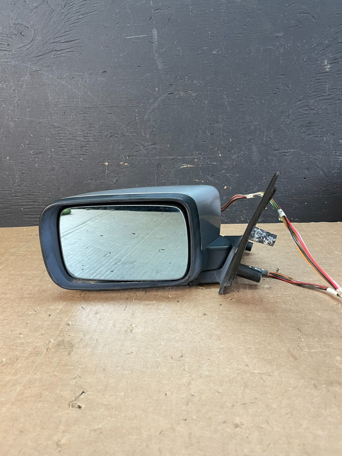1997 to 2003 BMW 528i 530i E39 Left Driver LH Side Door View Mirror AE8545 DW9
