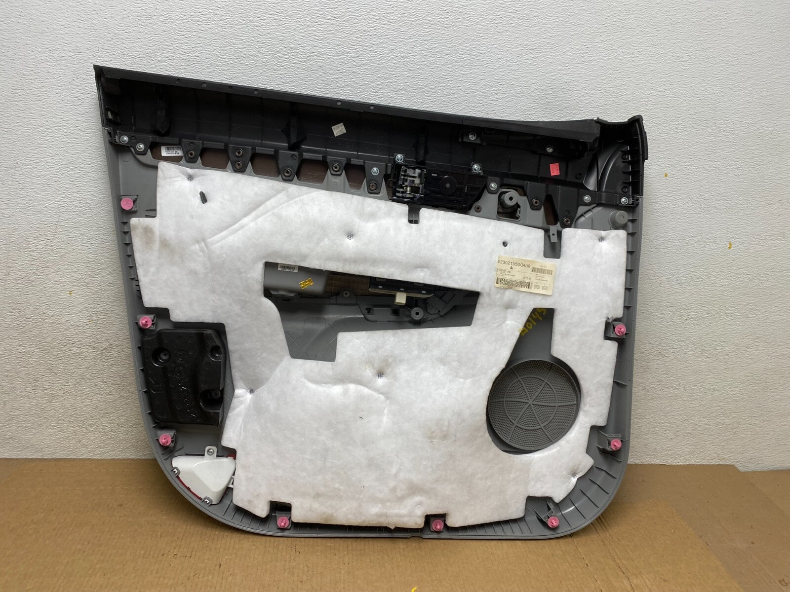 2014 2015 Kia Sorento Front Right Passenger RH Door Panel Trim G0145 DG16