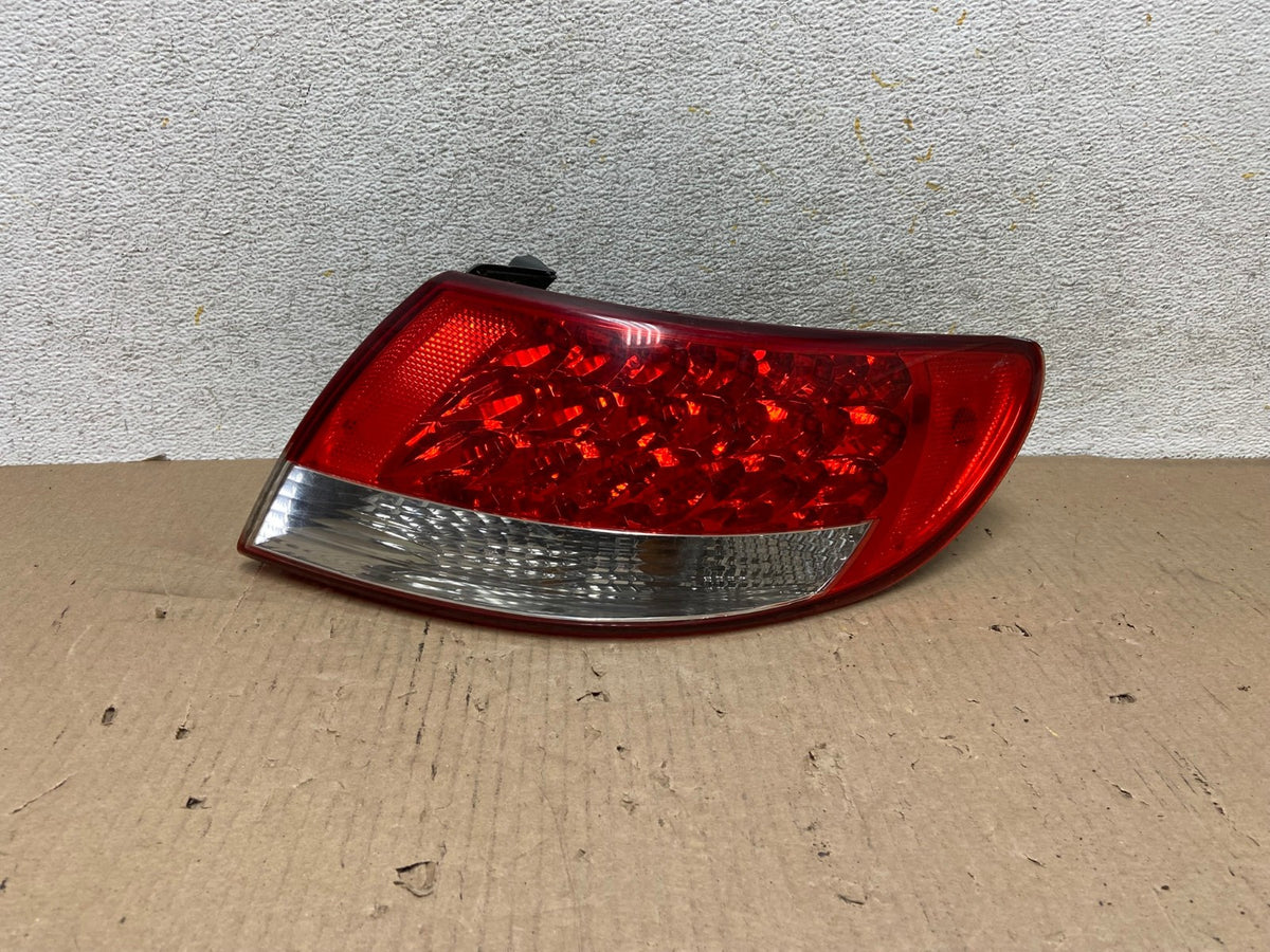 2006 2007 2008 2009 Hyundai Azera Right Passenger Tail Light AH5841 LK0