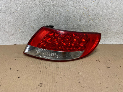 2006 2007 2008 2009 Hyundai Azera Right Passenger Tail Light AH5841 LK0