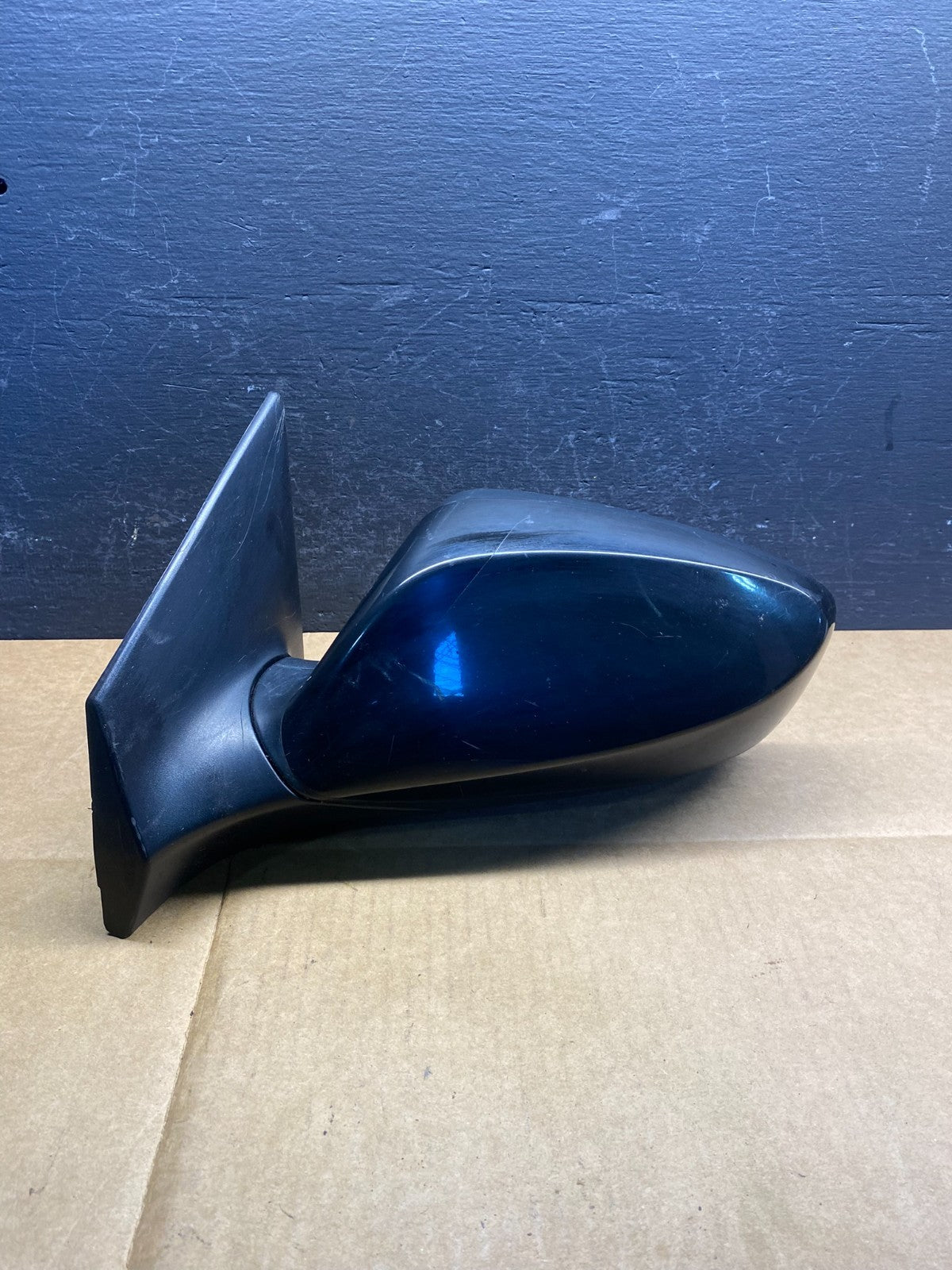 2012 to 2014 Hyundai Elantra Left Driver View Door Mirror AD3563 DW0