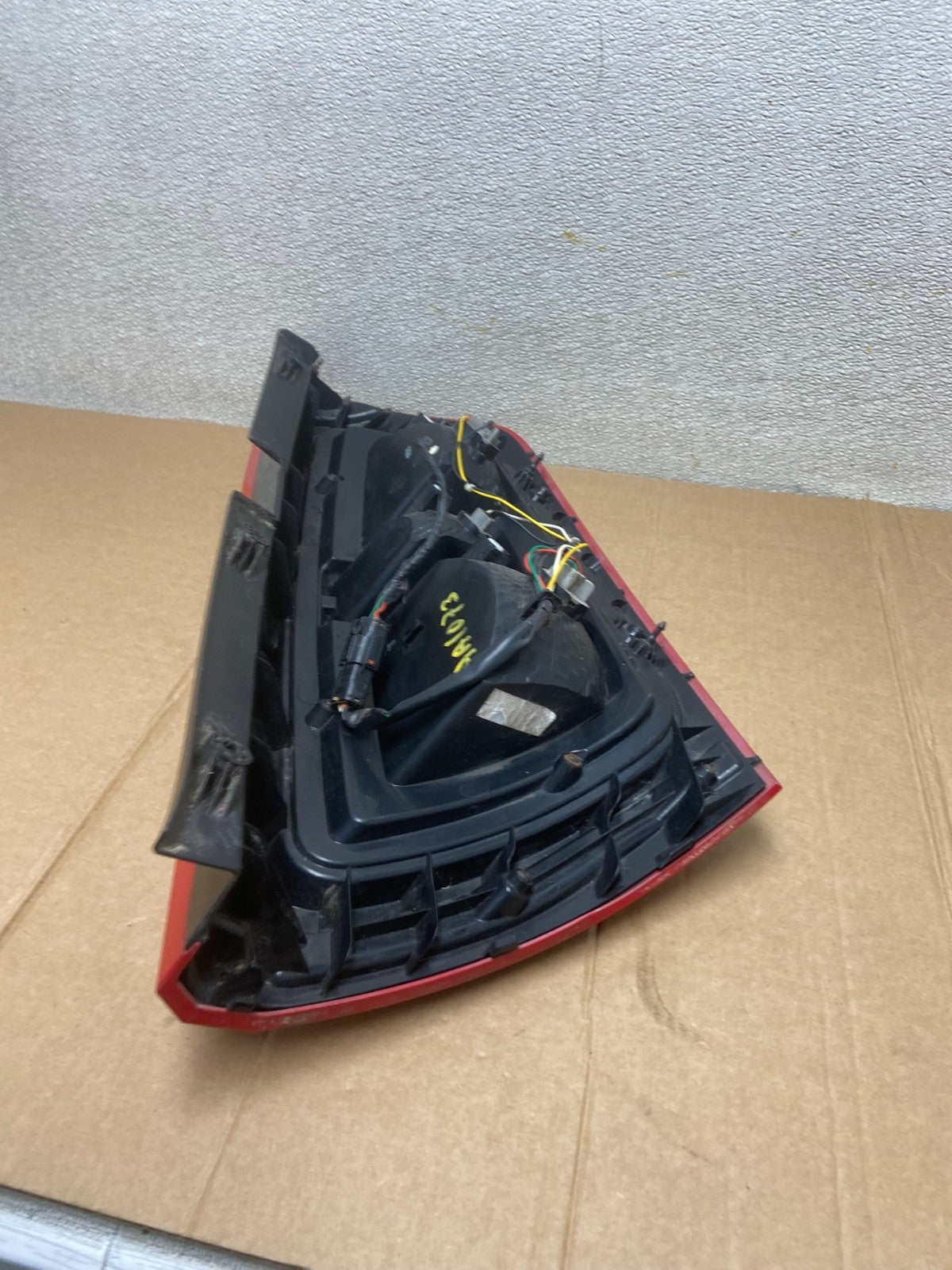 2010 to 2011 Kia Soul Left Driver LH Side Tail Light Oem AA1073 DW6