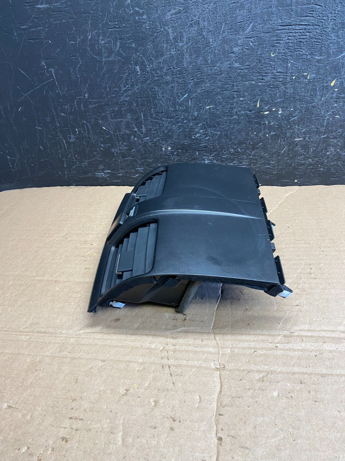 2007 to 2011 Honda CRV CR-V Front Center Panel Clock Air Vent af1950 DG2