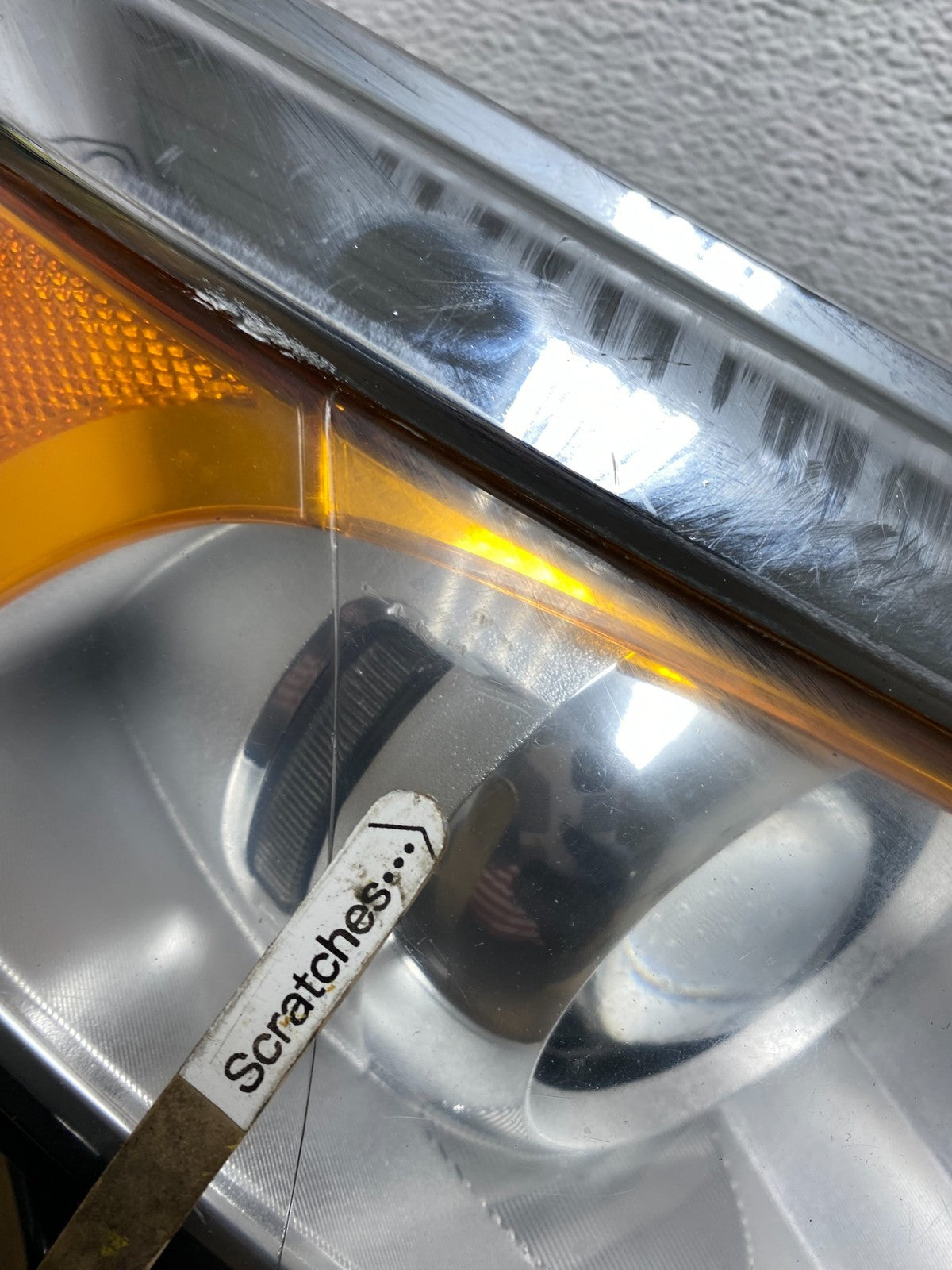 2011 to 2014 Ford Edge Front Right Passenger Headlight Halogen AC8418 DW3