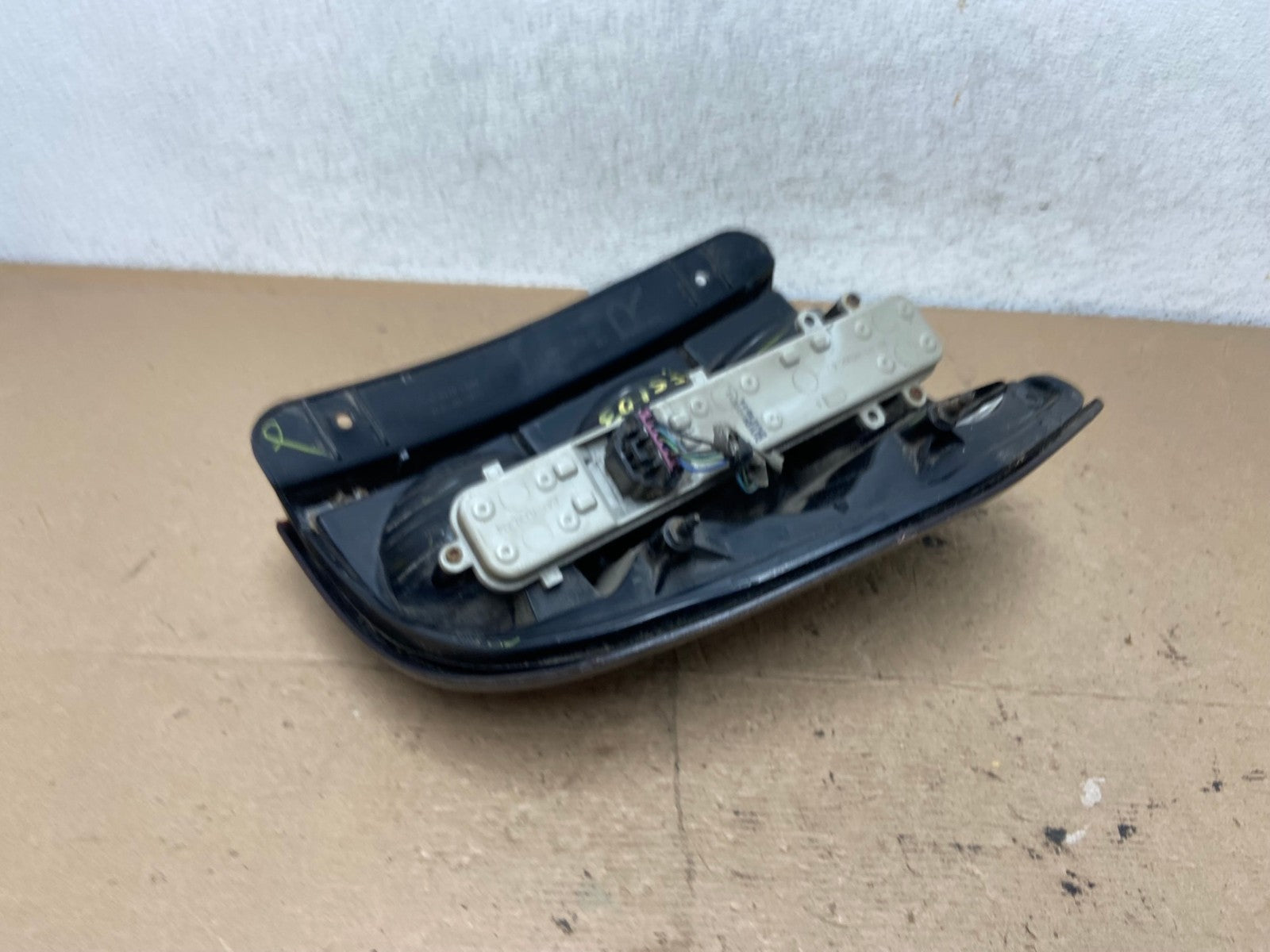 2002 to 2009 Chevrolet Trailblazer Right Passenger Rh Tail Light AF5103 LK5