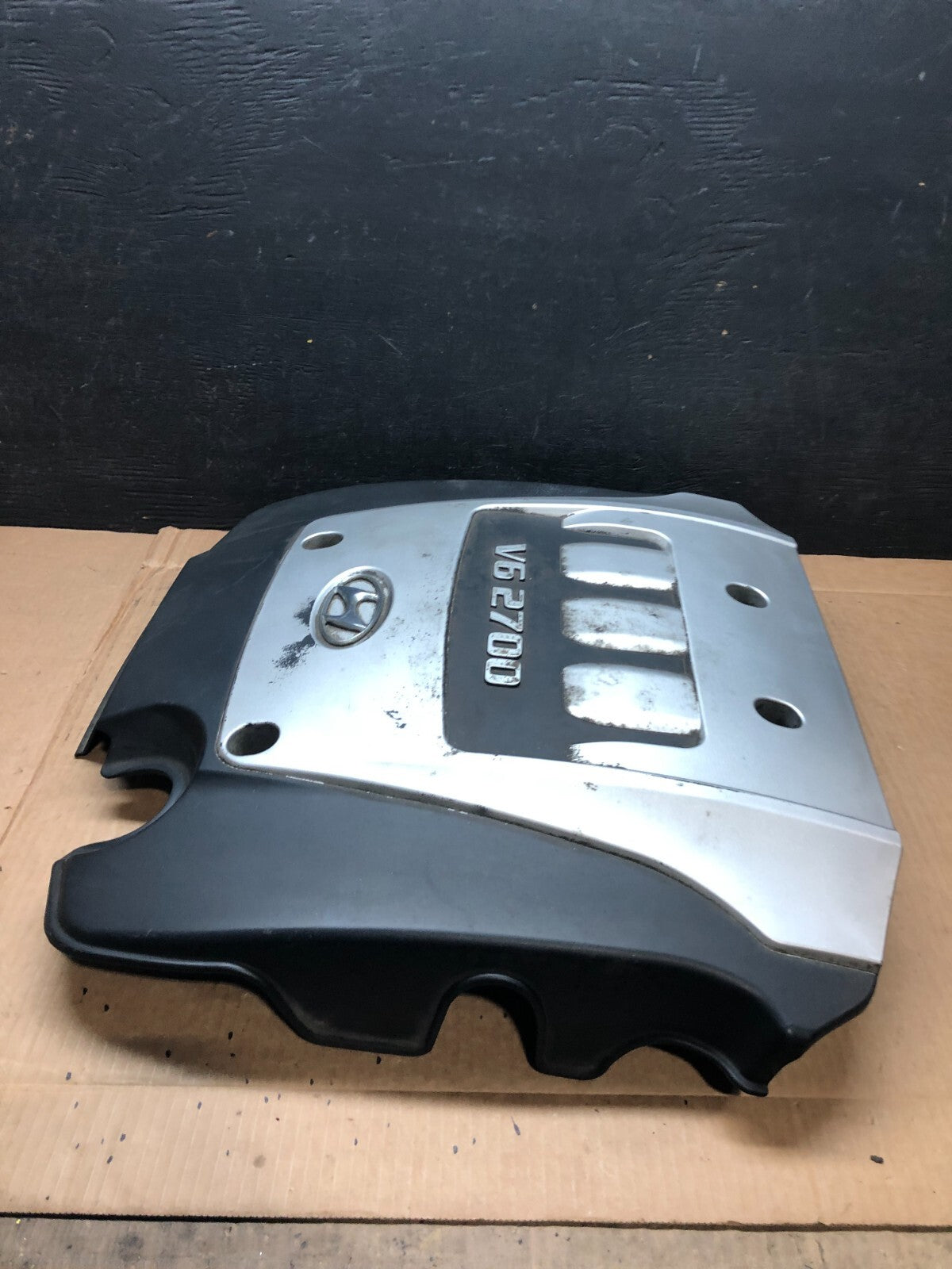 2005-2008 Hyundai Tucson 2.7L Engine Motor Cover 29240-37150 G3251 DG13