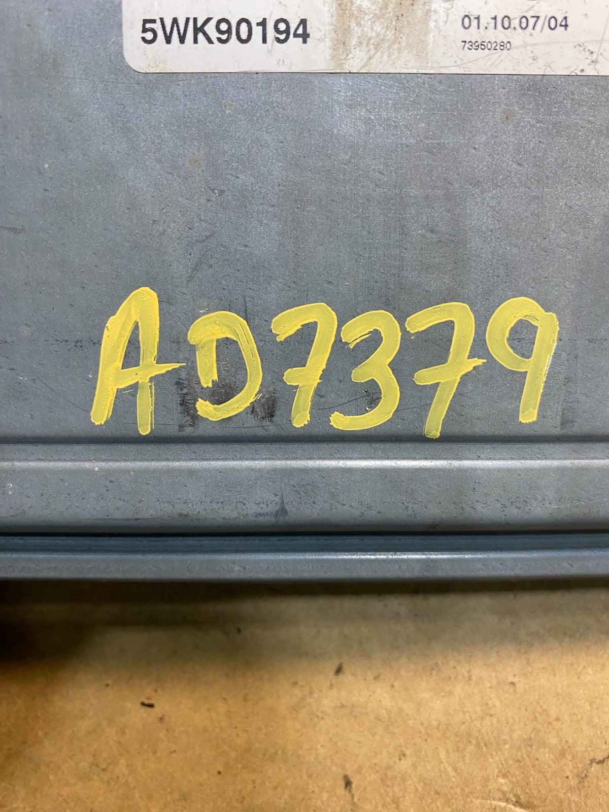 2007 - 2011 BMW 328i 528i E90 ECM ECU Engine Computer 7581123 ad7379 DG3
