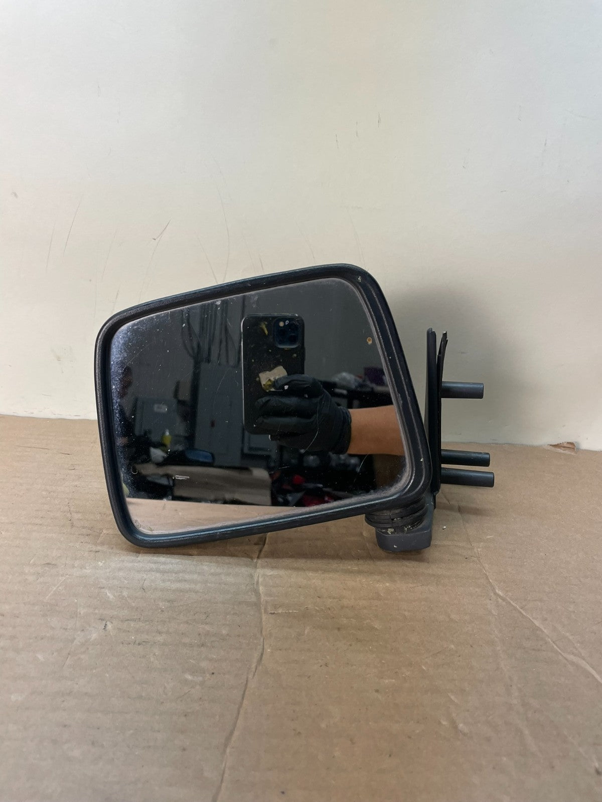 2000 to 2004 Nissan Frontier Left Driver LH Side View Door Mirror ai0448 DG7