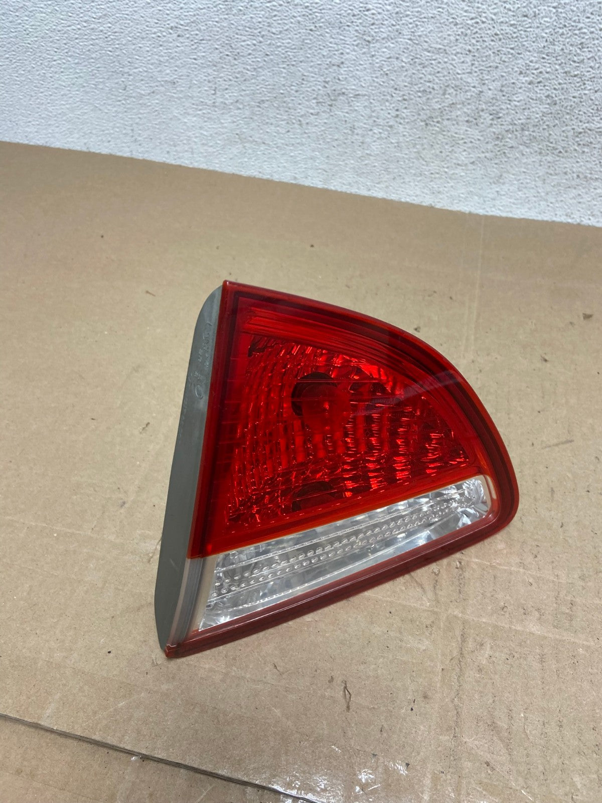 2007 to 2012 Hyundai Veracruz Right Passenger RH Inner Tail Light AE4996 LK2