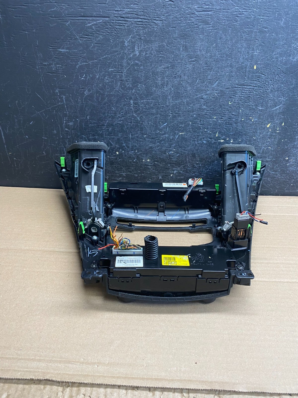 2011 - 2014 Hyundai Sonata Center Radio Climate Control Air Vent Bezel AF6541 DG4
