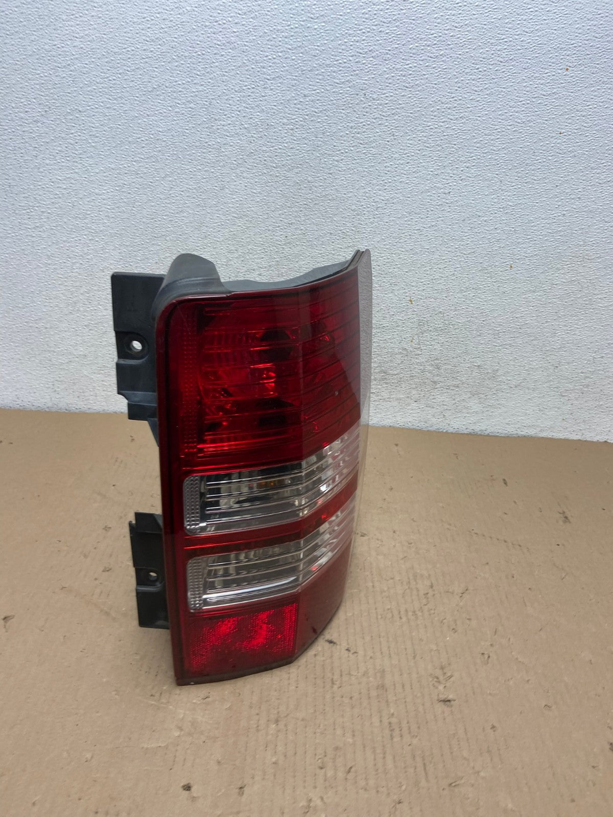 2008 to 2012 Jeep Liberty Right Passenger RH Side Tail Light AF3207 LK2