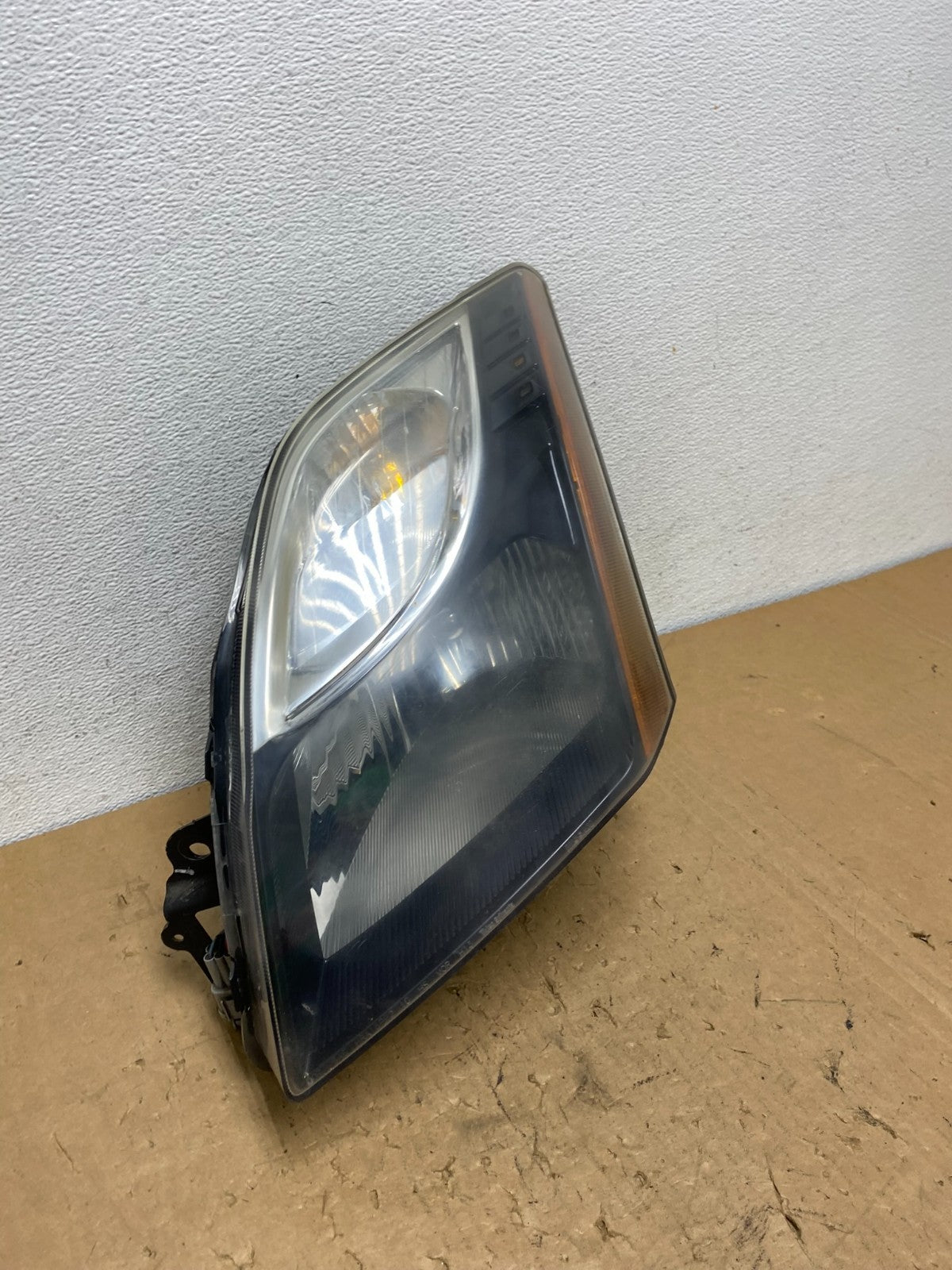2010-2012 Nissan Sentra Halogen Left Driver LH Black Headlight AD3745 DW2