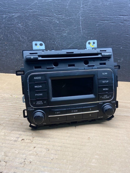 2014 - 2016 Kia Forte Am Fm Cd Player Radio Receiver AE4531 DG0