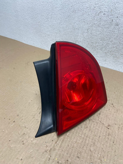 2008 2012 Chevrolet Malibu Right Passenger RH Side Tail Light AE9769 LK2