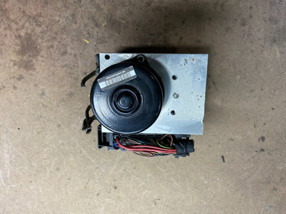 2003 to 2007 Mercedes W203 C230 CLK350 ABS Anti Lock Brake Pump Module M3010 DG0