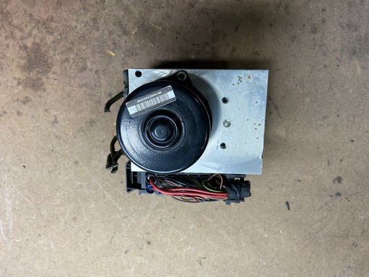 2003 to 2007 Mercedes W203 C230 CLK350 ABS Anti Lock Brake Pump Module M3010 DG0