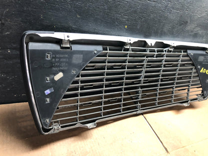 1994 to 1998 Mercedes-Benz W140 S600 S500 S320 Front Upper Grille A0453 DG14