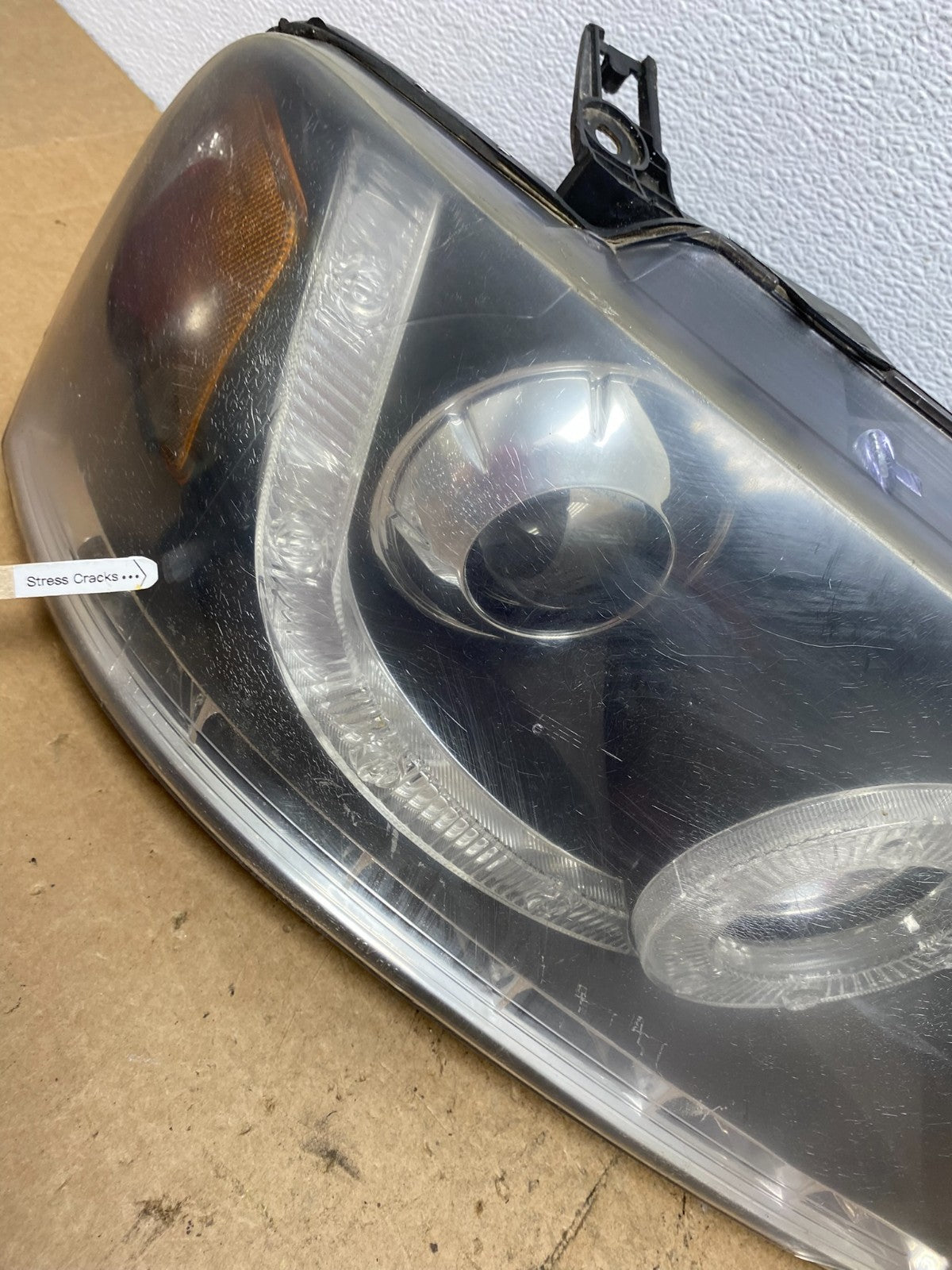 2004 to 2008 Ford F150 F-150 Left+Right Set Side LED Headlights AC3550 DG5