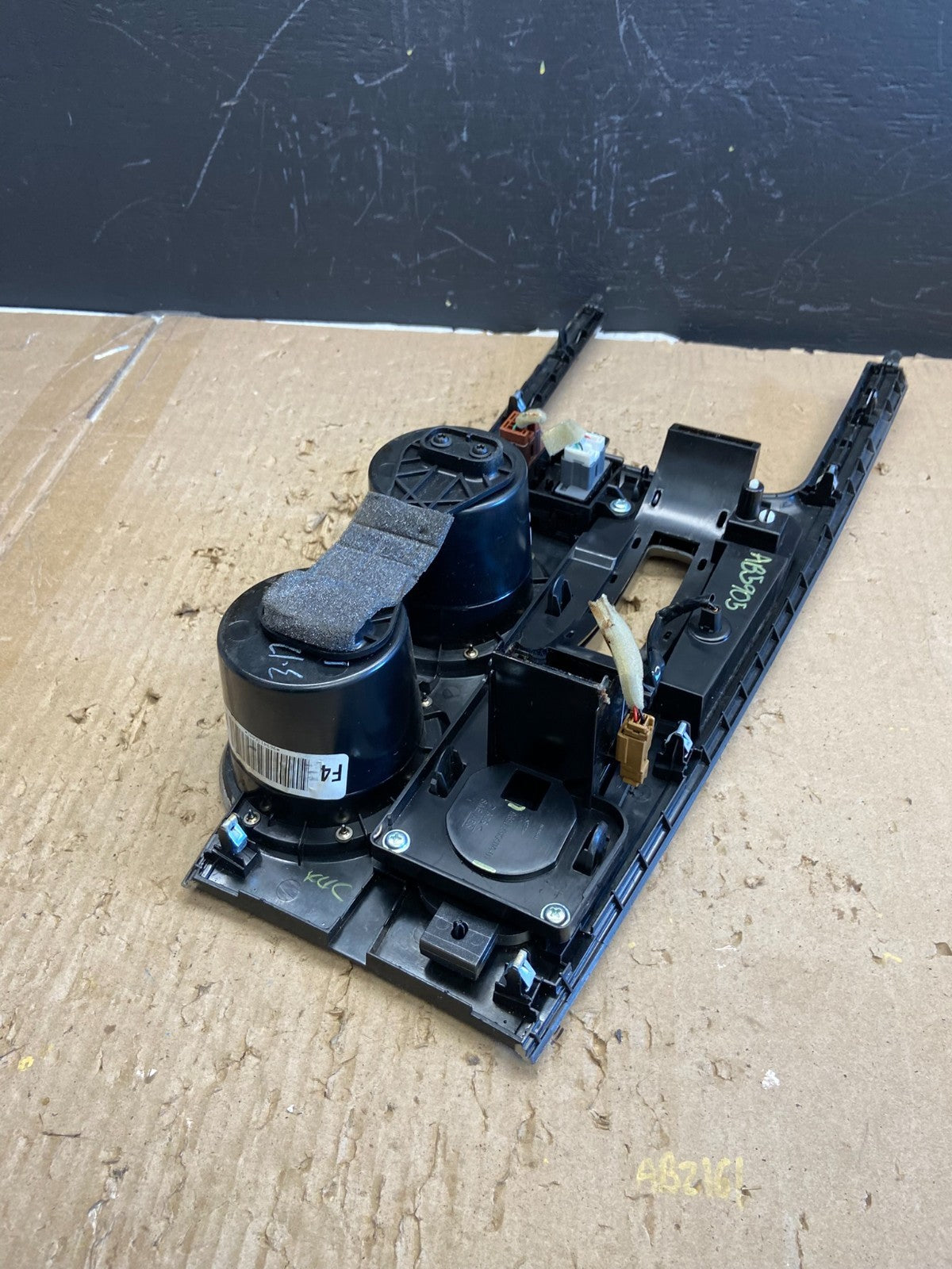 2013 to 2020 Nissan Pathfinder Front Shifter Center Console Cup Holder AB5905 DG3