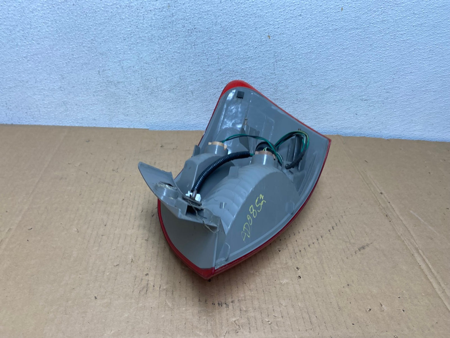2008 to 2015 Nissan Rogue Left Driver Lh Side Tail Light AD0852 LK5