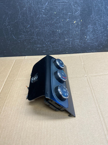 2011-2014 Chrysler 200 Heater AC Climate Switch Temperature Control OE AD2036 DG2