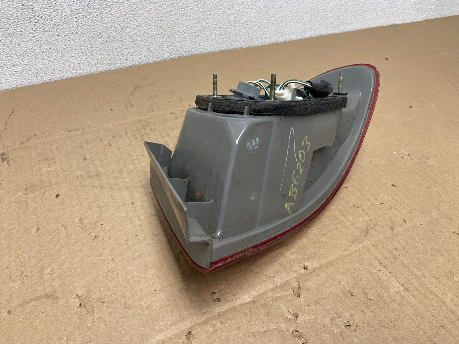 1998 1999 2000 Toyota Corolla Left Driver Lh Side Tail light AB6203 LK5