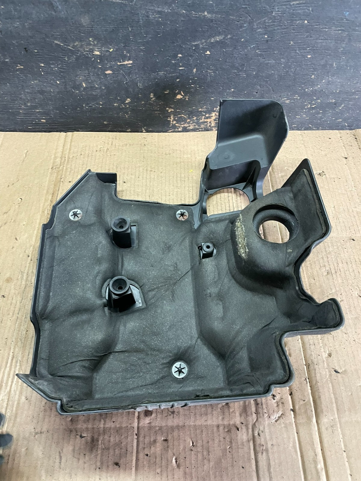 2006 to 2009 Pontiac Torrent 3.4L Top Engine Motor Cover OEM  S6067 DG6