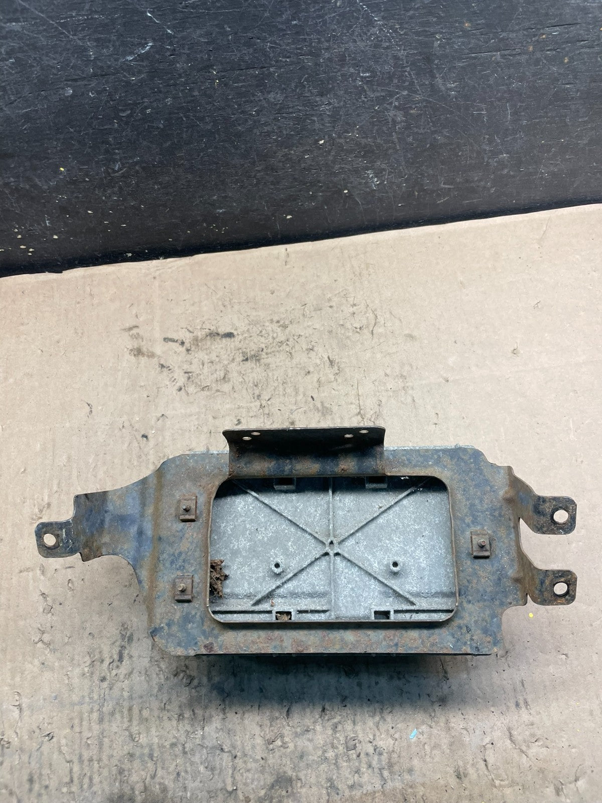 2010 Dodge Caravan Town & Country Engine Computer p68050410ac T2507 DG2