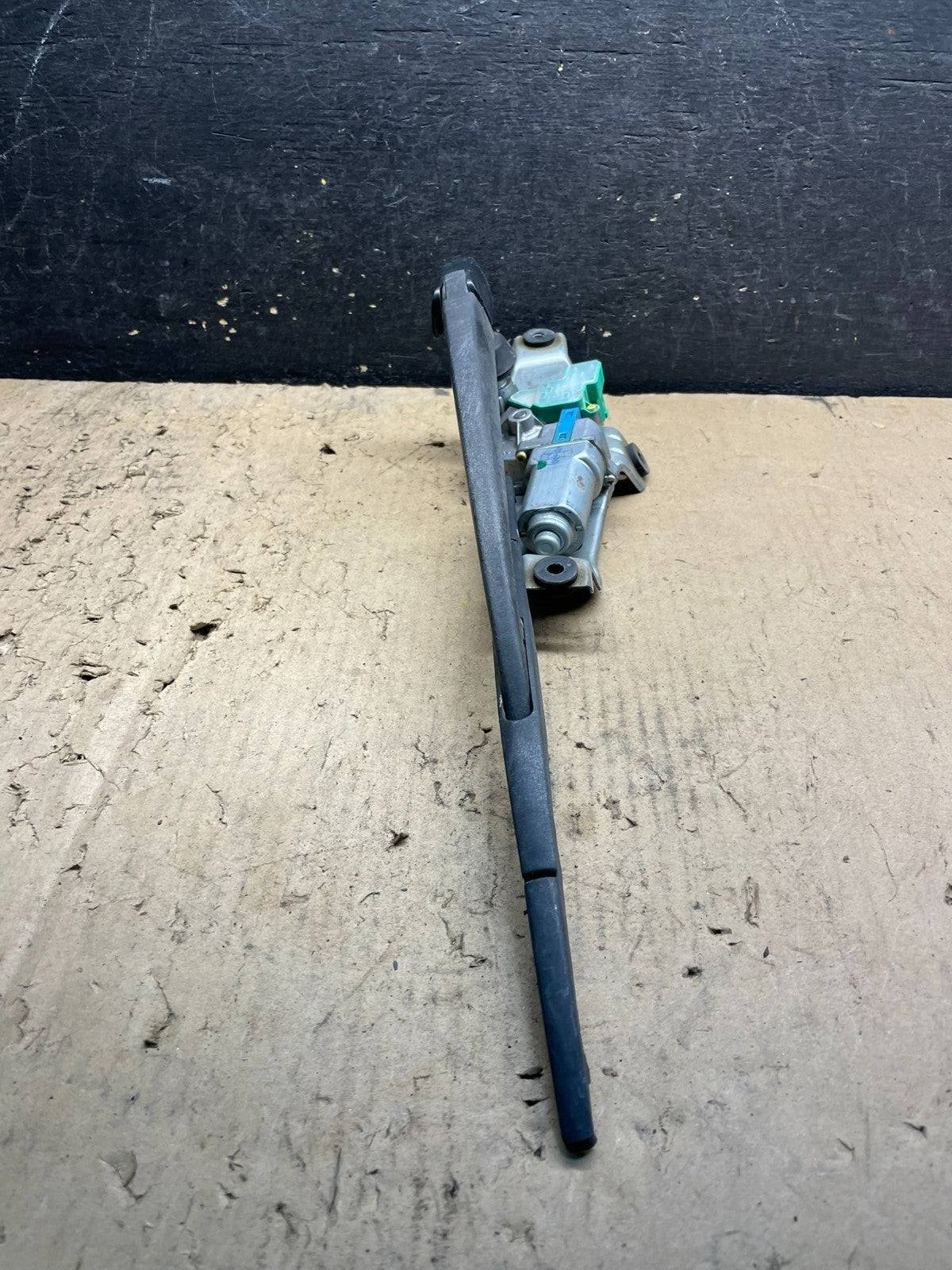 2008 to 2014 Subaru Impreza Hatchback Rear Wiper Motor W6873 PS4
