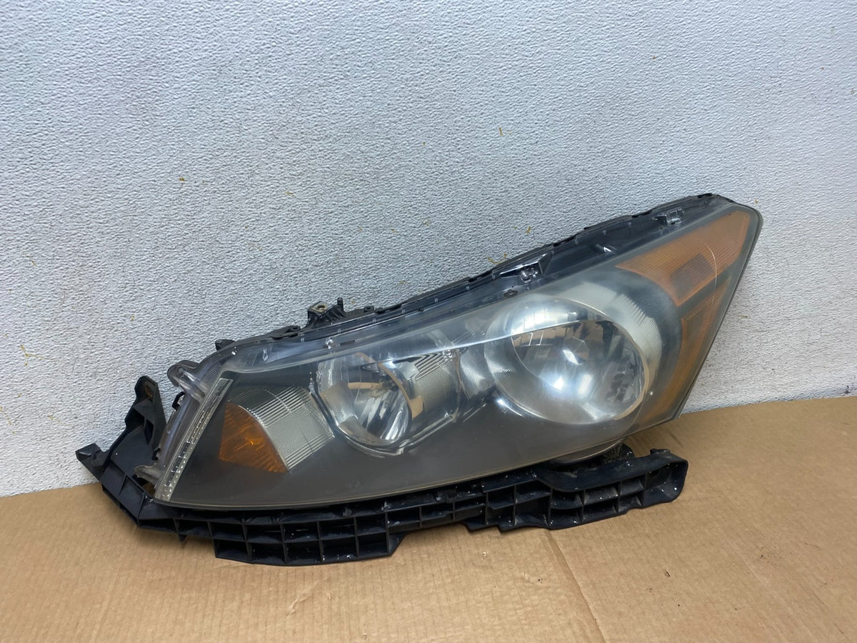 2008 to 2012 Honda Accord Sedan Headlight Left Driver Lh Side AI5696 DW0