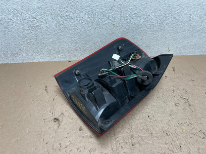 2000 2001 Mazda Mpv Right Passenger RH Side Tail Light Oem q3852 DG10