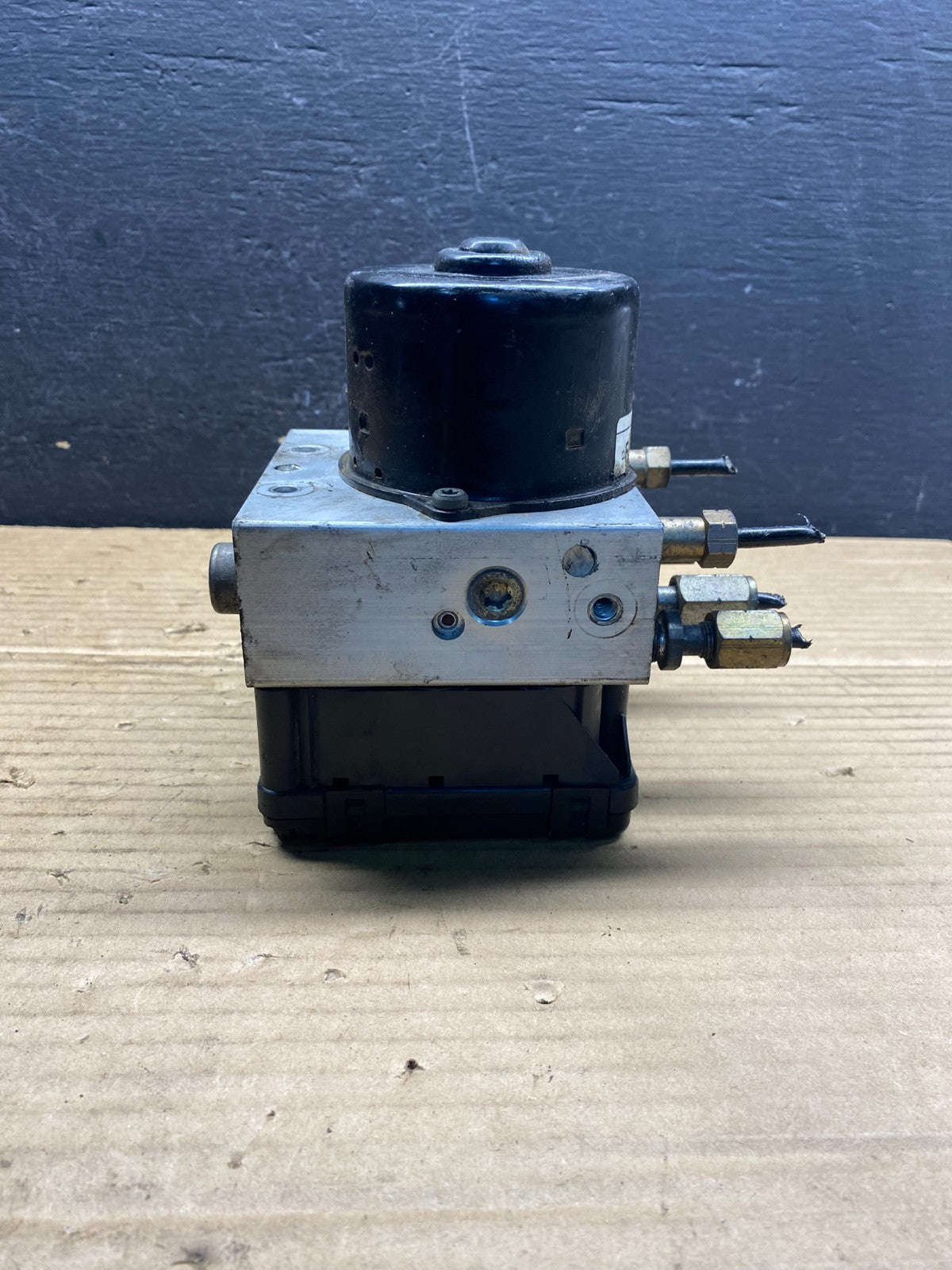 1999 2000 Ford Explorer ABS Anti Lock Brake Pump Module ae6250 DG2