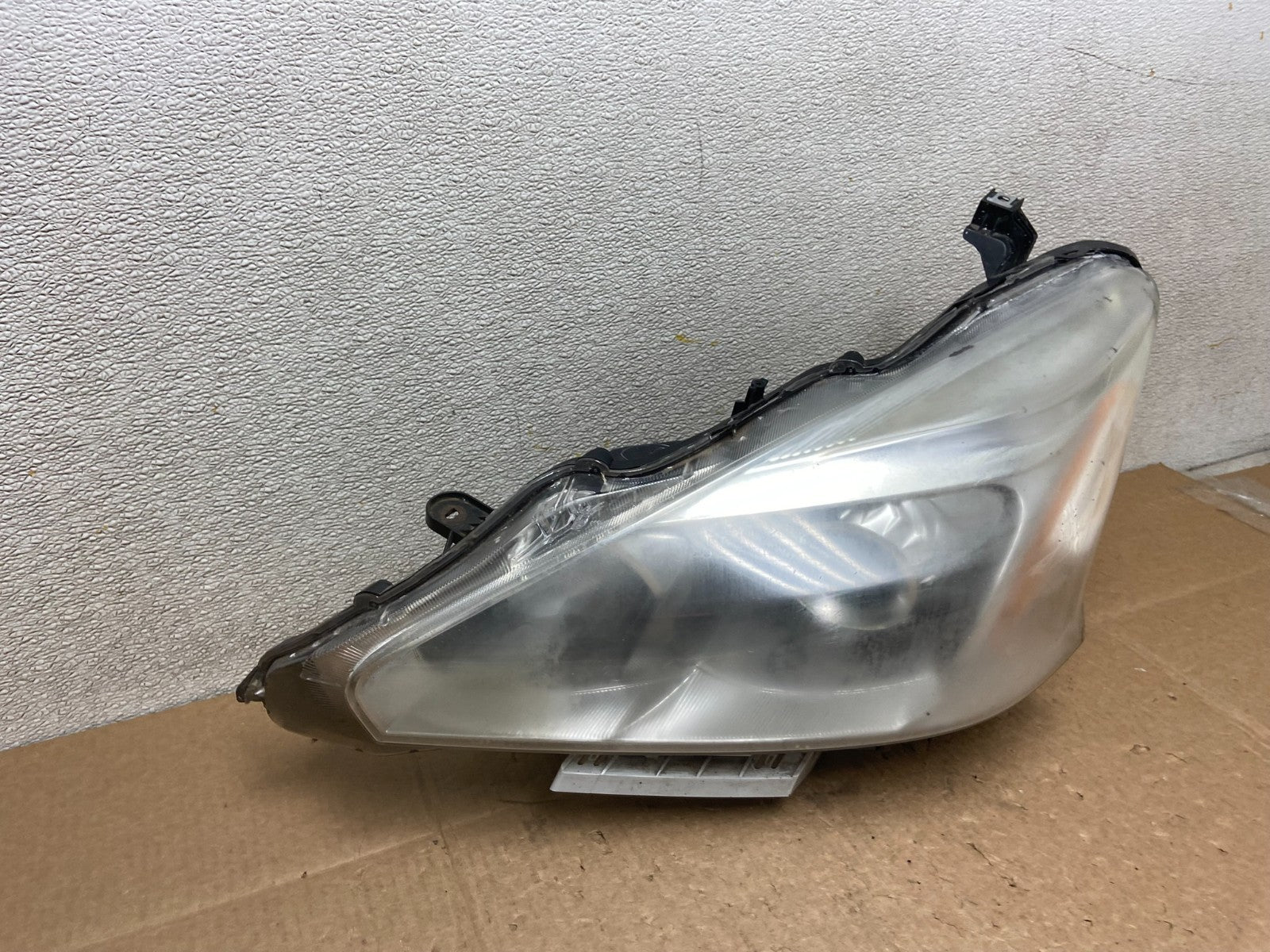 2013 2014 2015 Nissan Altima Left Driver LH Side Halogen Headlight Y8802 DW2