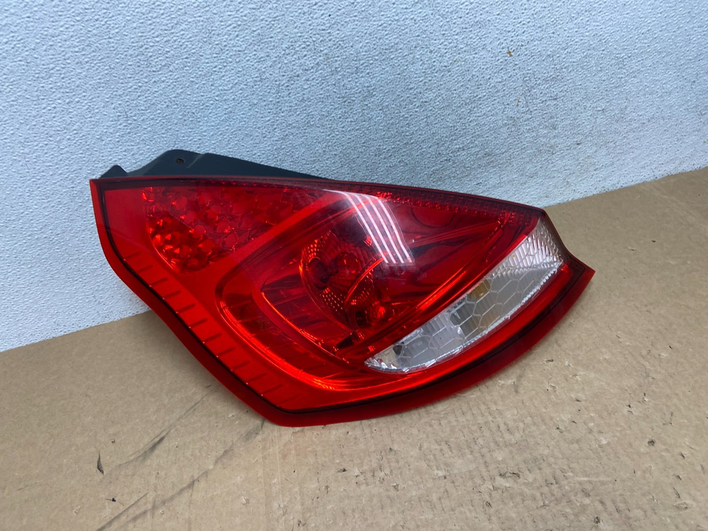 2011 to 2013 Ford Fiesta Hatchback Left Driver Side Tail Light AB05030