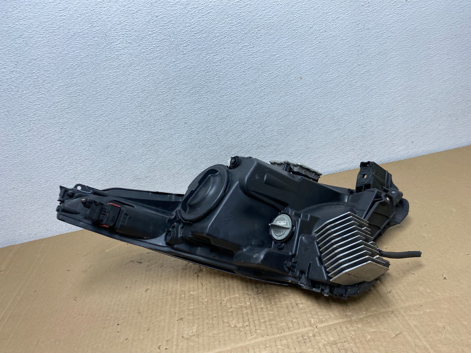 2014-2016 Cadillac XTS Left Driver LH AFS Xenon HID Headlight OEM AC3866 DW10